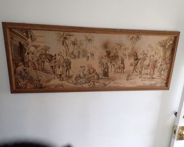 auction image