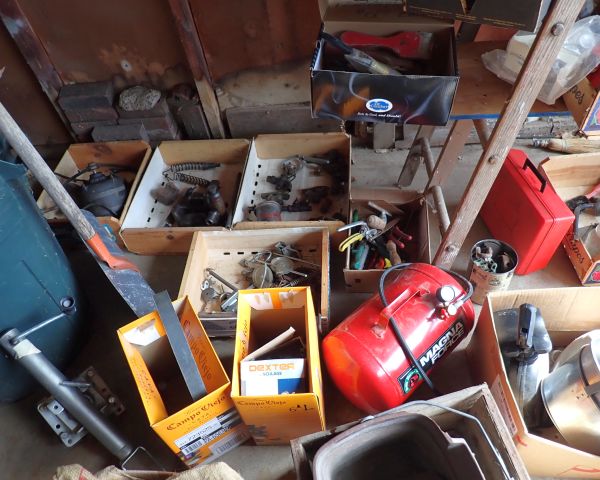 auction image