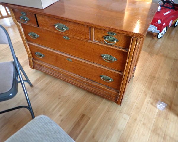 auction image