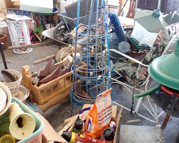 auction image