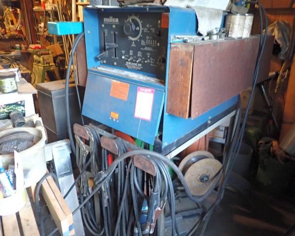 Auction listing photo