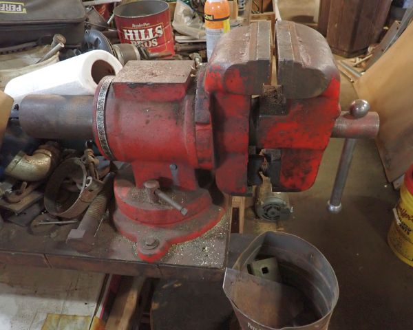 Auction listing photo