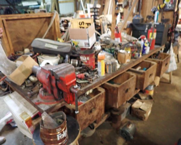 Auction listing photo