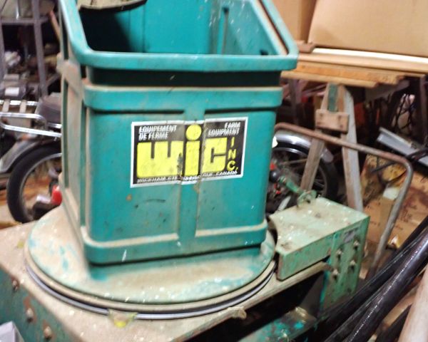Auction listing photo