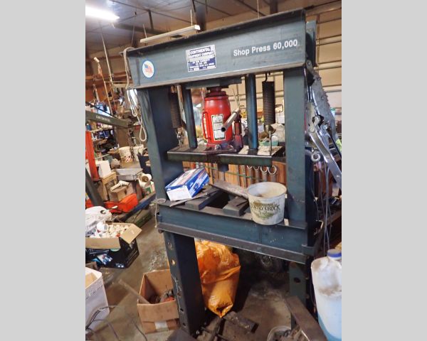 Auction listing photo
