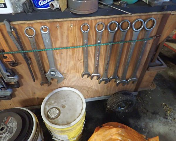 Auction listing photo