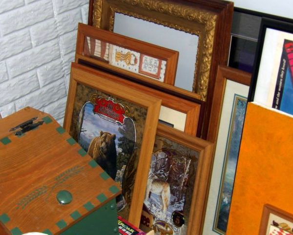 auction image