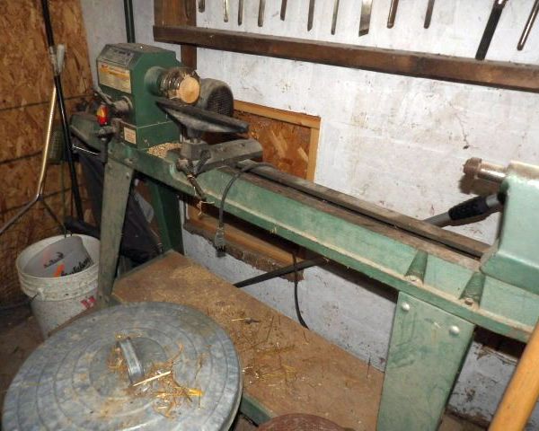 auction image