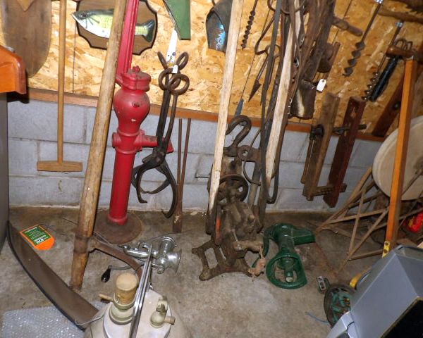 auction image