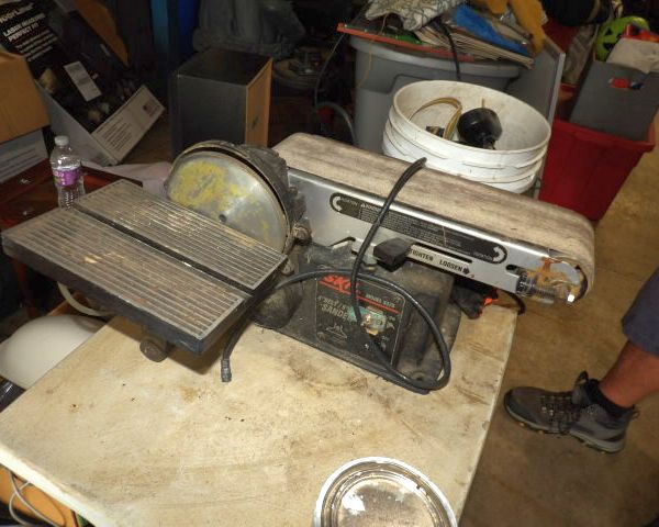 auction image