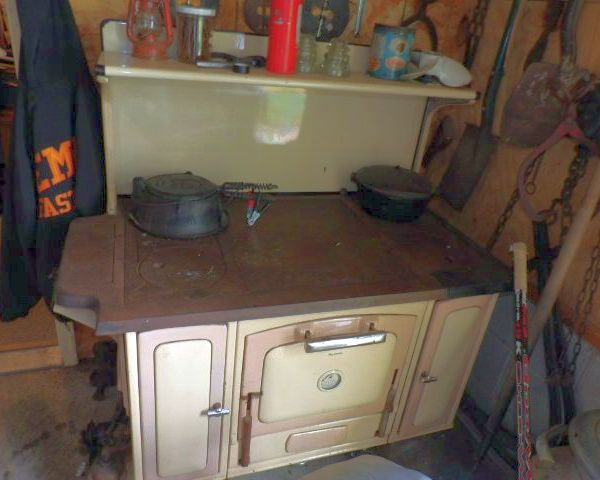 auction image