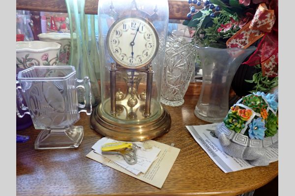 Auction listing photo