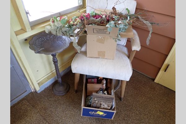 Auction listing photo