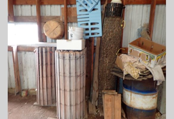Auction listing photo