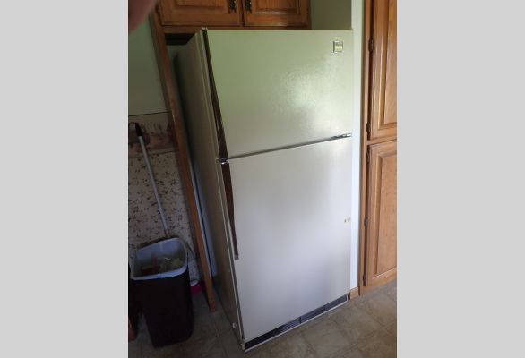 Auction listing photo