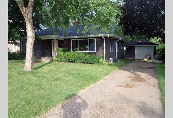 Auction listing photo