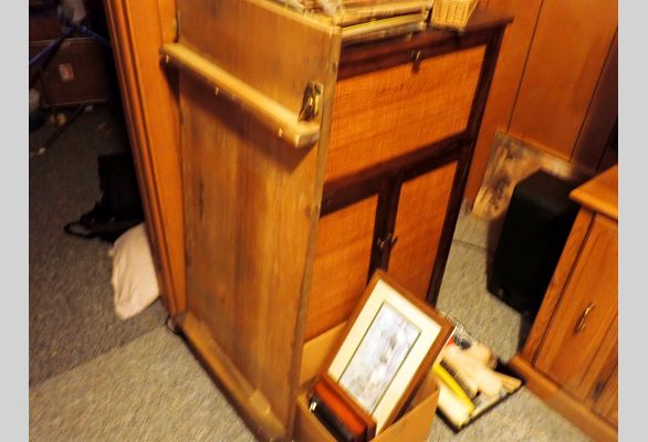 Auction listing photo