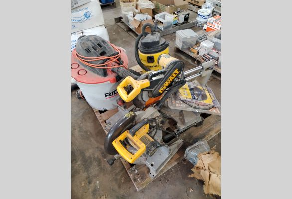 Auction listing photo