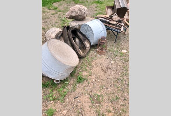 Auction listing photo