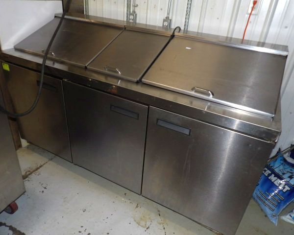 auction image