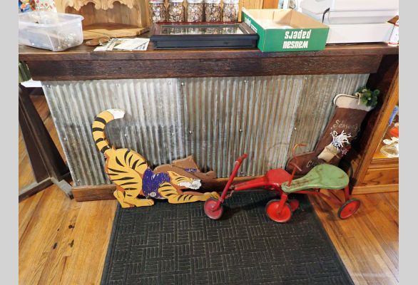 Auction listing photo