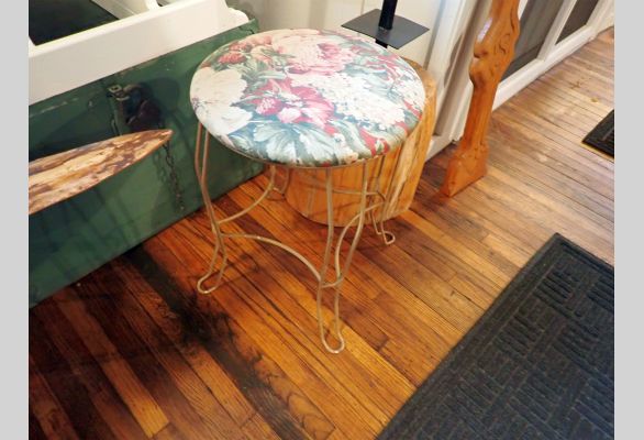 Auction listing photo