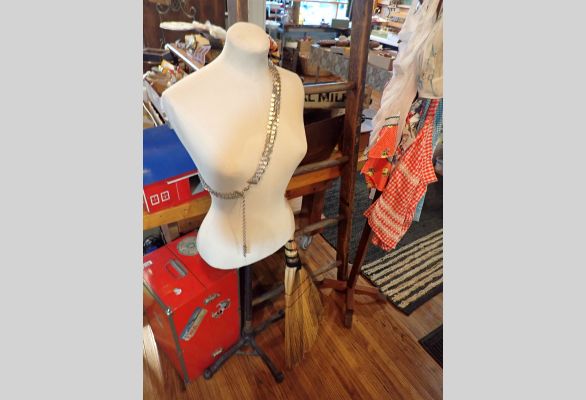 Auction listing photo