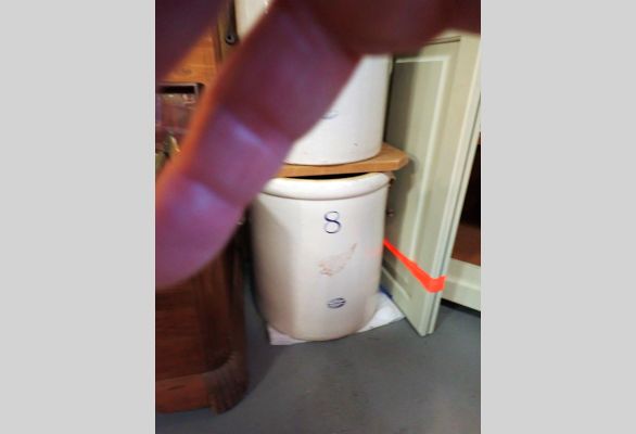 Auction listing photo