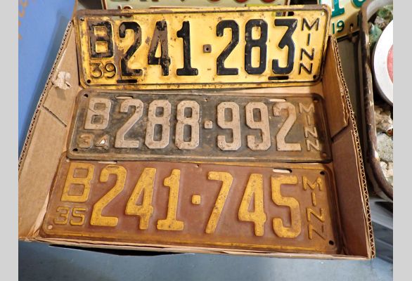 Auction listing photo