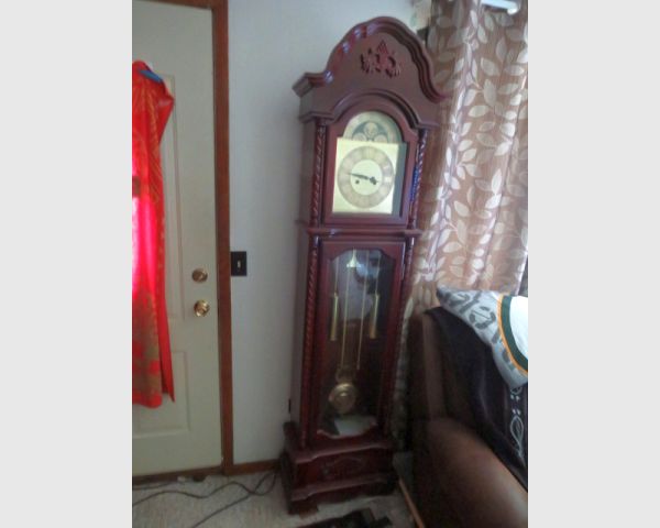 auction image