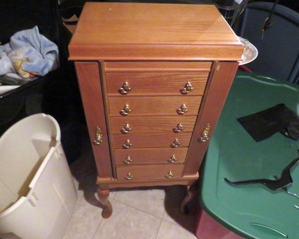 auction image
