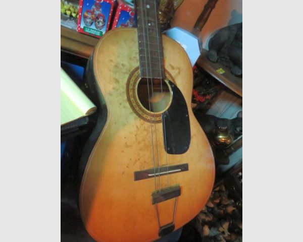 auction image