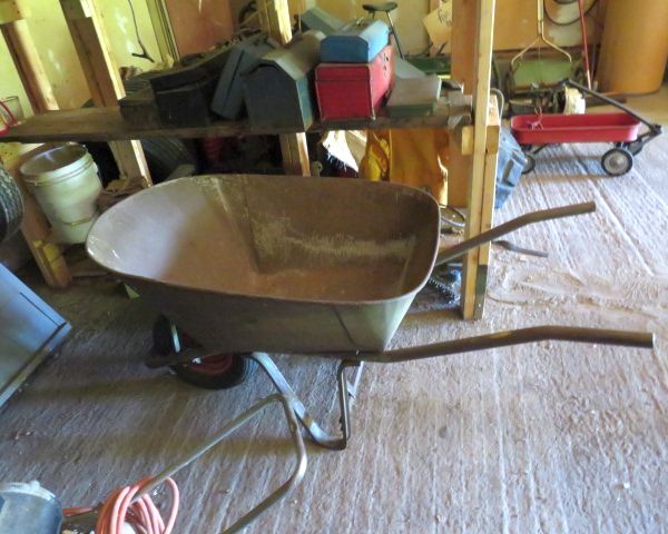 auction image