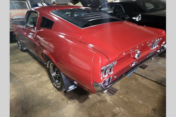 Auction listing photo