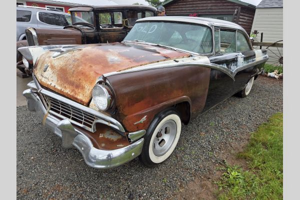 Auction listing photo