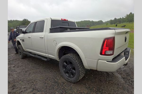 Auction listing photo