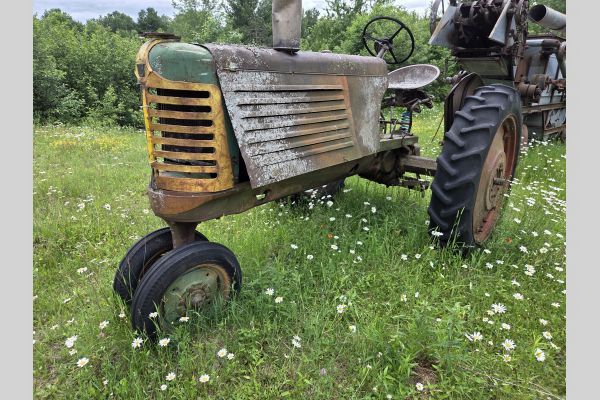 Auction listing photo