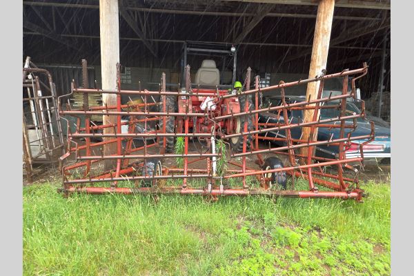 Auction listing photo