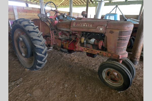 Auction listing photo
