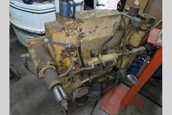 Auction listing photo