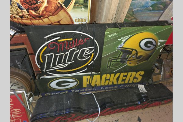 Auction listing photo
