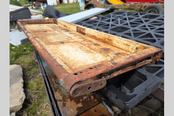 Auction listing photo
