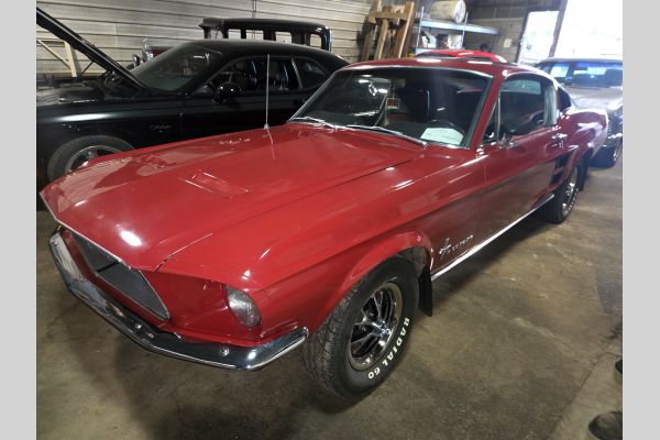 Auction listing photo