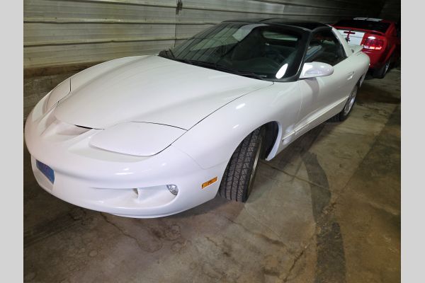 Auction listing photo