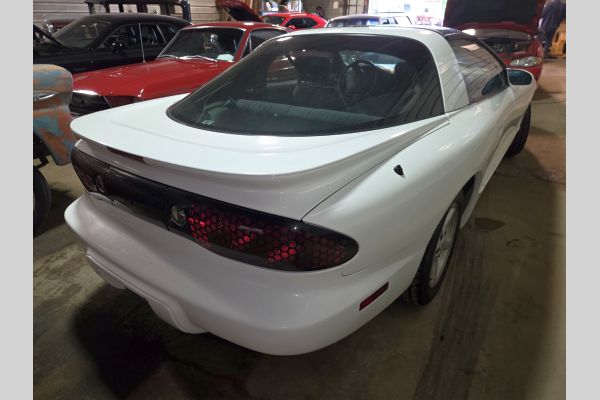 Auction listing photo