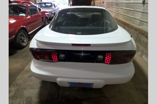 Auction listing photo