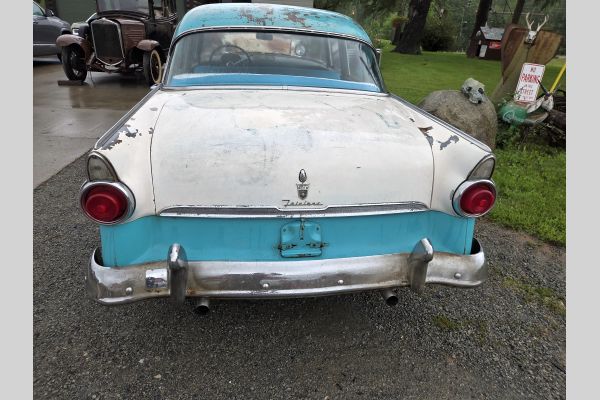 Auction listing photo