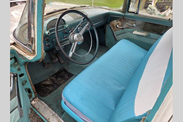 Auction listing photo