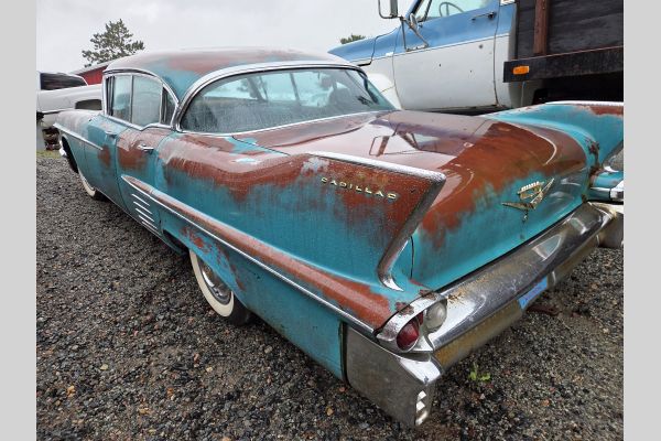 Auction listing photo