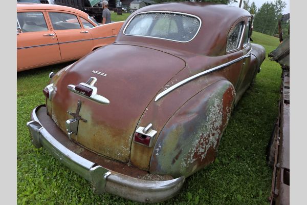 Auction listing photo